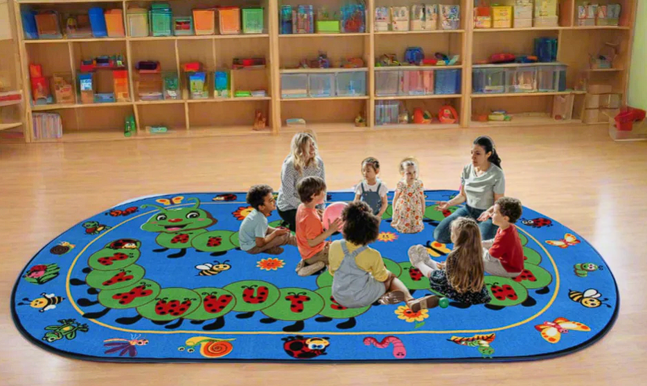 Cutie Caterpllar 7'6"x12'